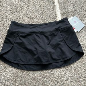 Athleta KATA swim skirt 2 Never Worn